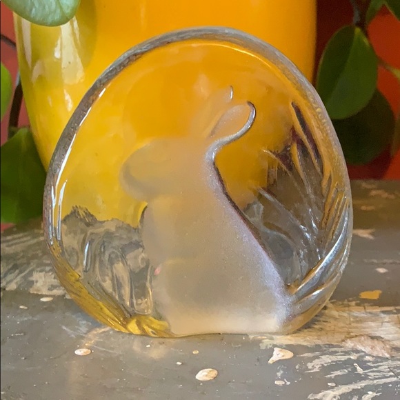 ZAJECAR 24% lead crystal BUNNY rabbit paperweight - Picture 3 of 8